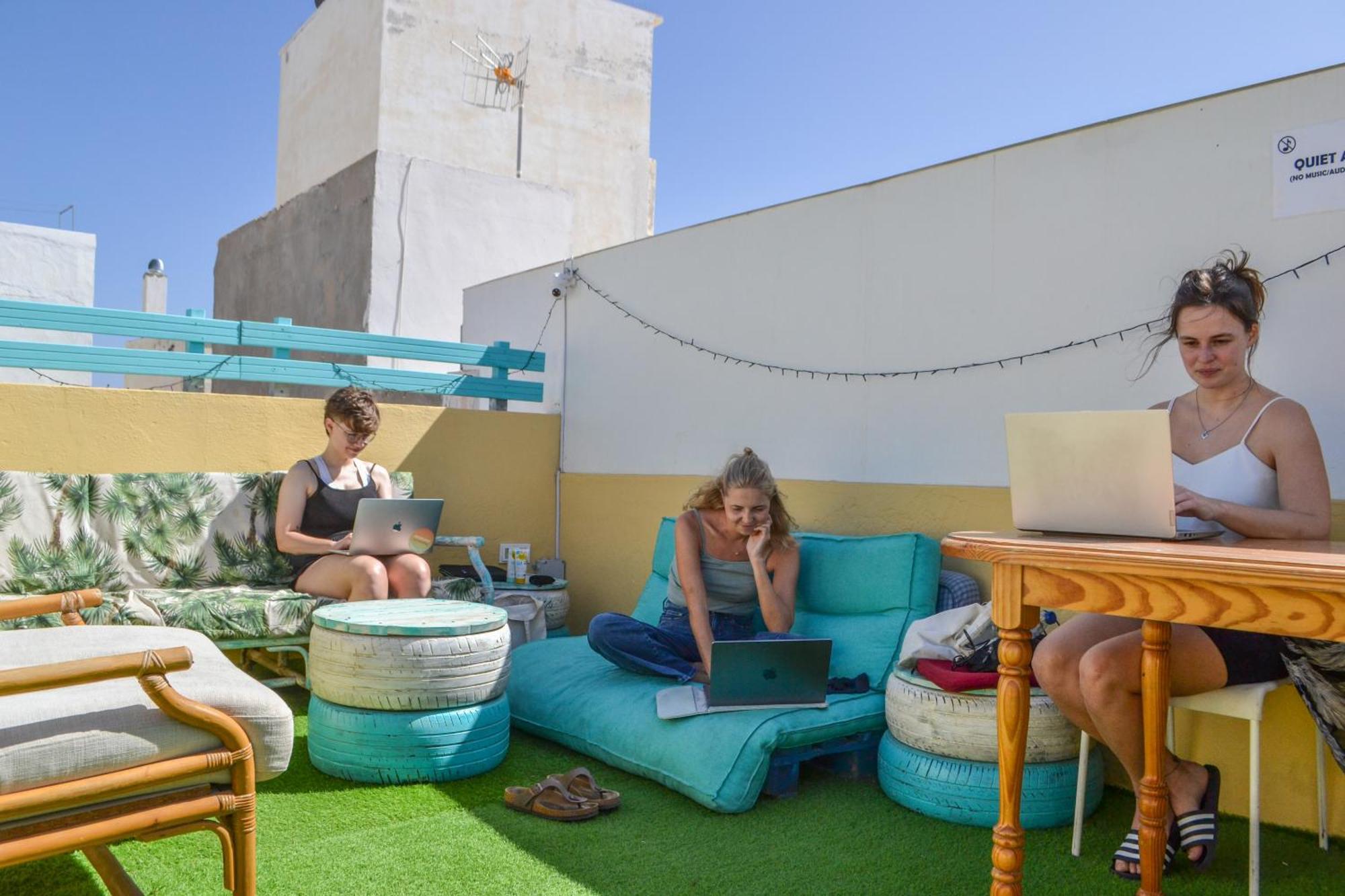 Daydream Medano Coliving Hostel เอลเมดาโน ภายนอก รูปภาพ